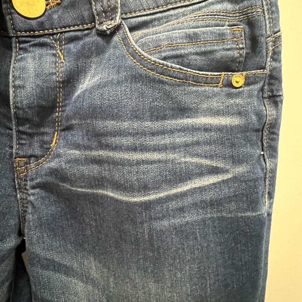 Democracy AbSolution jeans size 8 - Picture 3 of 5